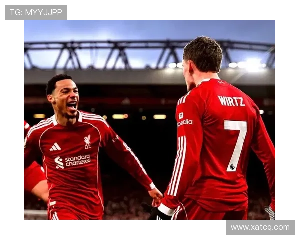 [德甲]马尔穆什突破横传 埃基蒂克低射得手.